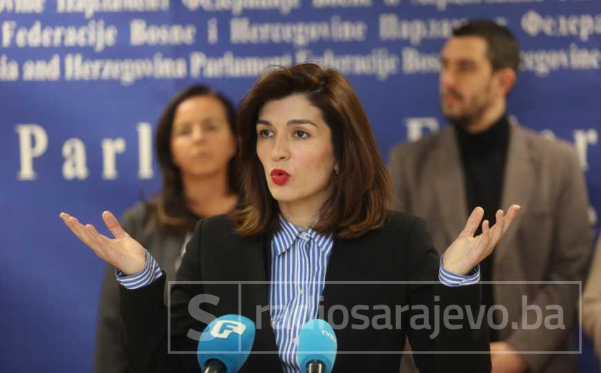 Sabina Ćudić: "Zastupnici su pokazali zrelost, ulazimo u ozbiljniju eru državnog nivoa"